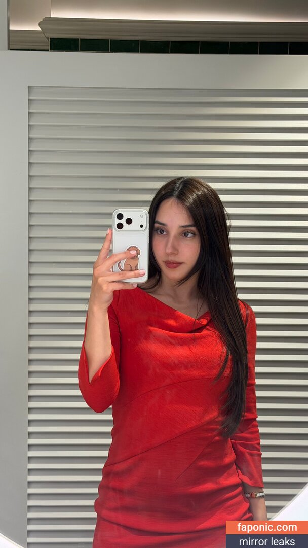 Deargia, antob8, https: Nahé úniky  Fotka #1