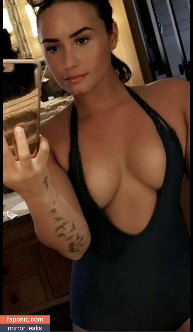 Demi Lovato, ddlovato, https:, tonia_williams Nahé úniky OnlyFans Fotka #10
