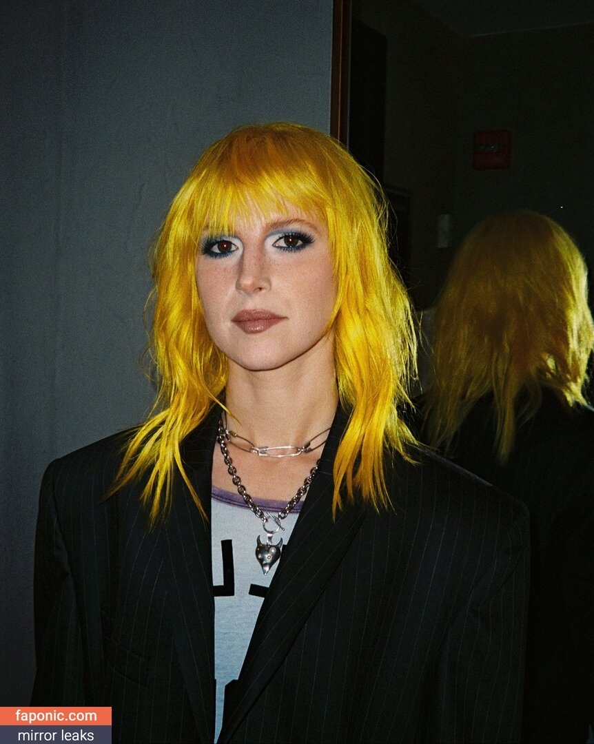 Hayley Williams, meepyfreepy, yelyahwilliams Nahé úniky OnlyFans Fotka #559