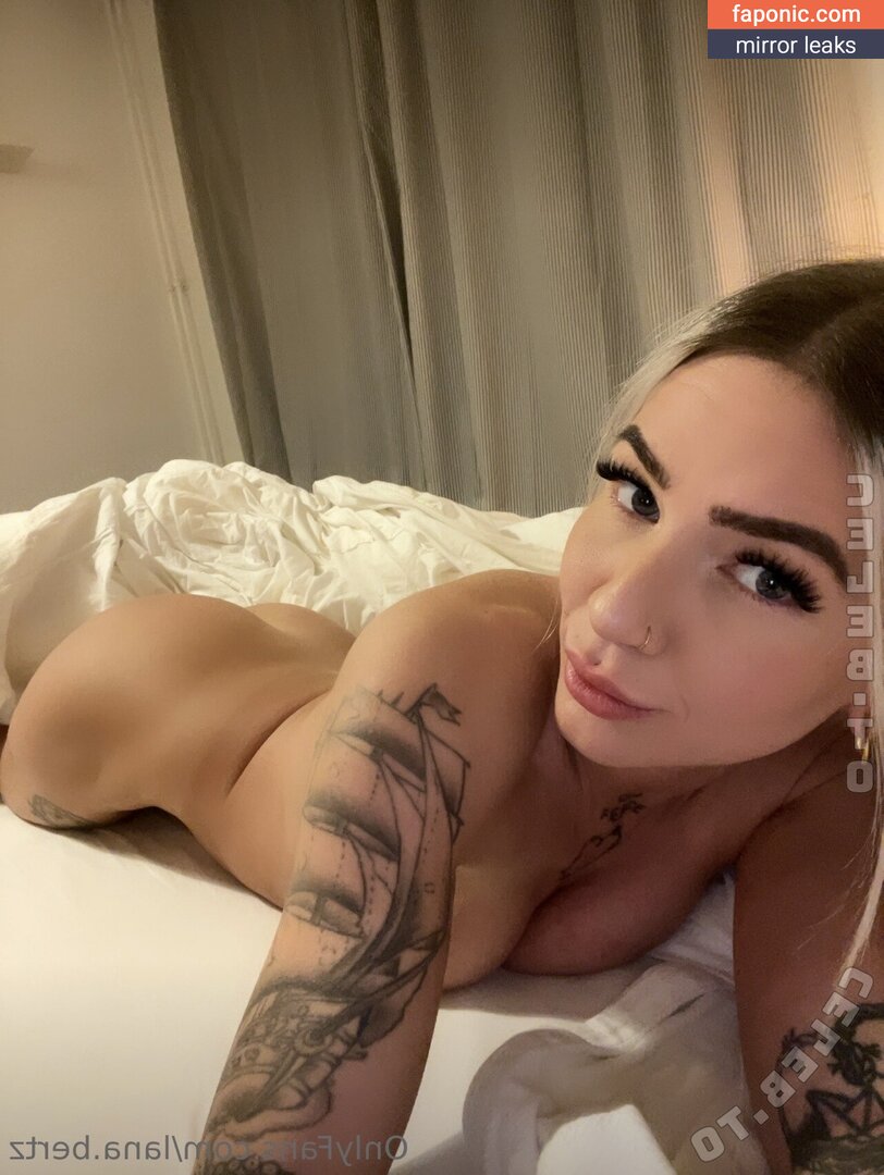 Lana.Bertz Nahé úniky OnlyFans Fotka #9