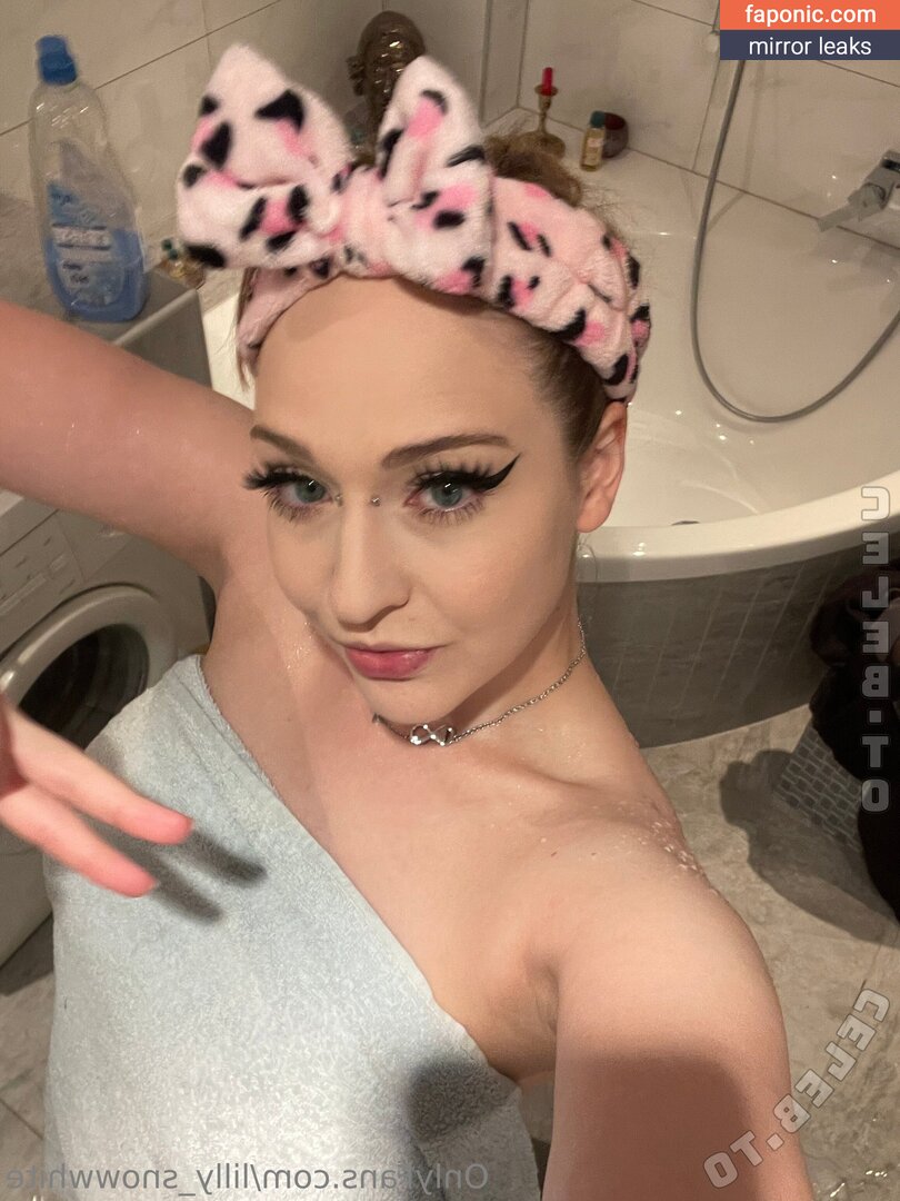 Lilly Snowwhite, lilly_snowwhite, snowwhite.lilly Nahé úniky OnlyFans Fotka #3
