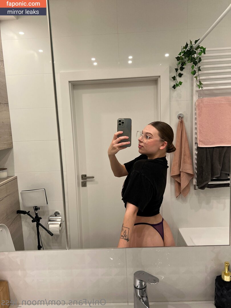 Kleo, moon_less Nahé úniky OnlyFans Fotka #108