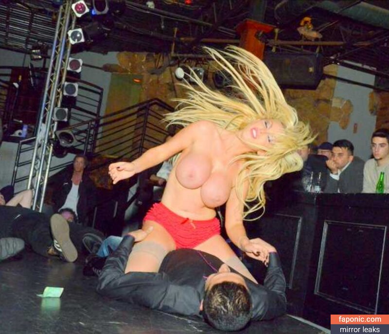 BenzMafia, Nikki Benz, nikkibenz Nahé úniky OnlyFans Fotka #1390