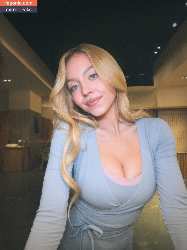 Sydney Sweeney, gal_gadot, https:, sydney_sweeney Nahé úniky OnlyFans Fotka #178