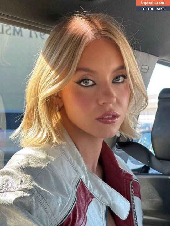 Sydney Sweeney, gal_gadot, https:, sydney_sweeney Nahé úniky OnlyFans Fotka #472