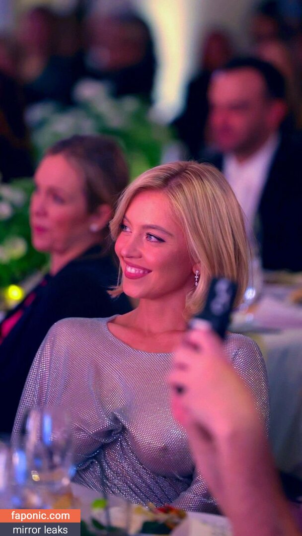 Sydney Sweeney, gal_gadot, https:, sydney_sweeney Nahé úniky OnlyFans Fotka #474