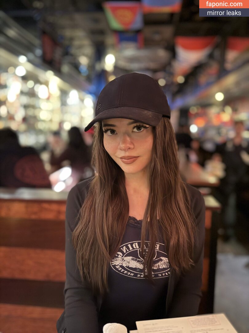 itsKatchii, itskatbabyy, twitch career and liver failure speedrunner - Nahé úniky OnlyFans Fotka #210