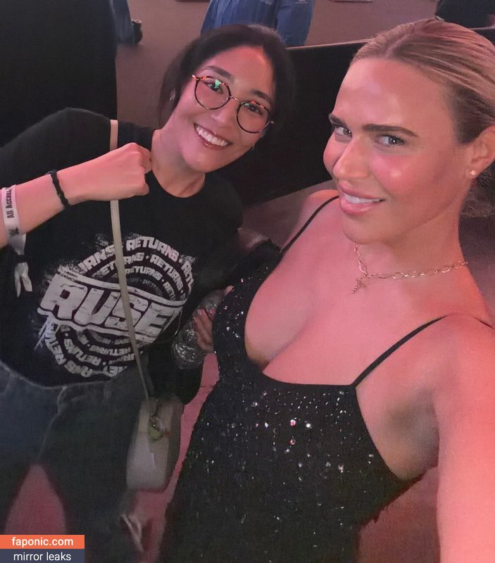 CJ Perry, WWE Lana, thecjperry Nahé úniky  Fotka #19