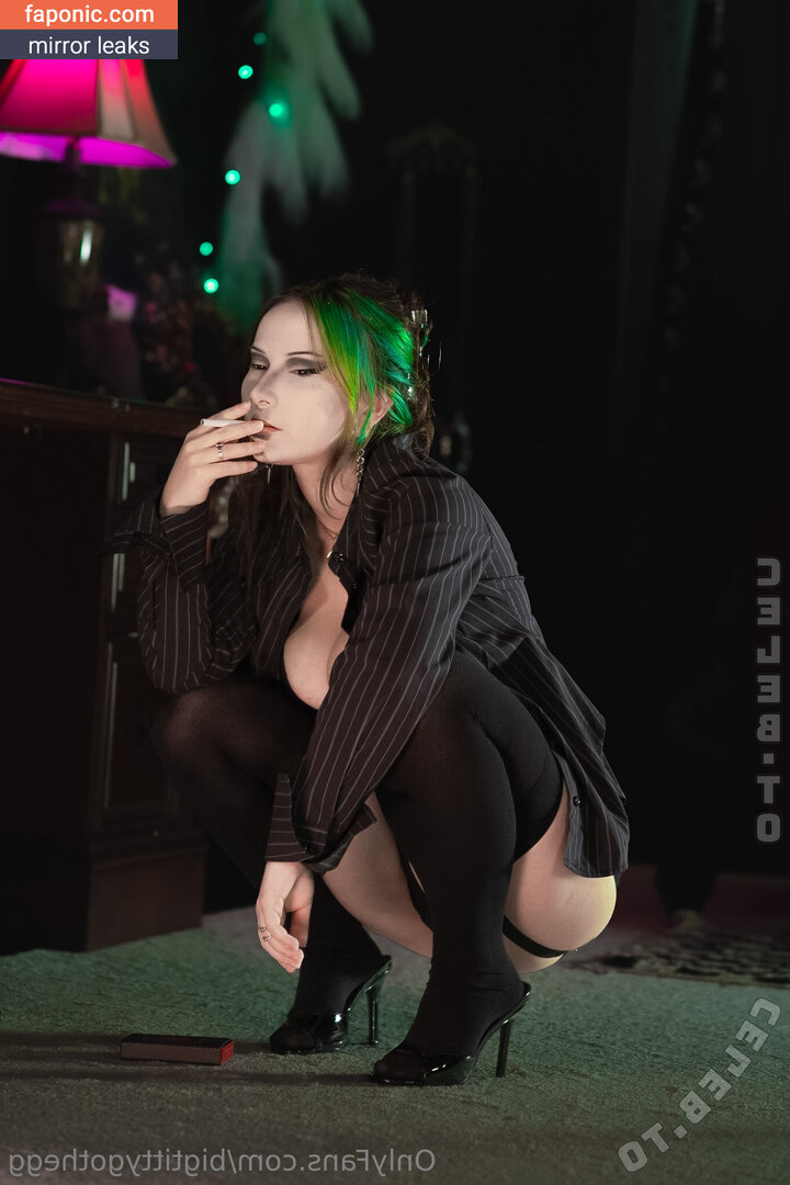 Bigtittygothegg, goth.egg, goth__egg, https: Nahé úniky OnlyFans Fotka #82
