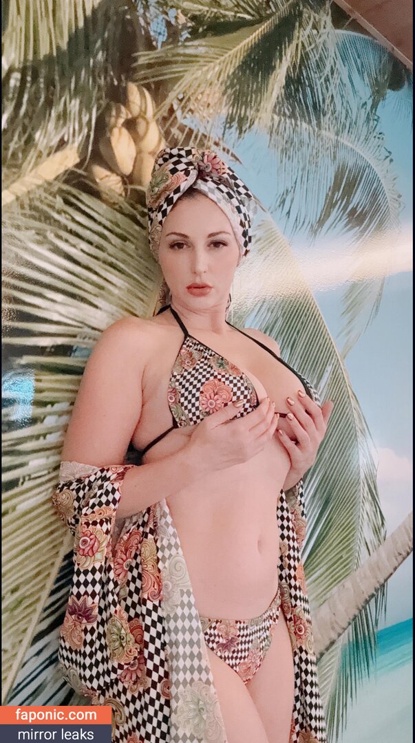 Carlotta Champagne, carlottachampagne, https:, thecarlotta Nahé úniky OnlyFans Fotka #451