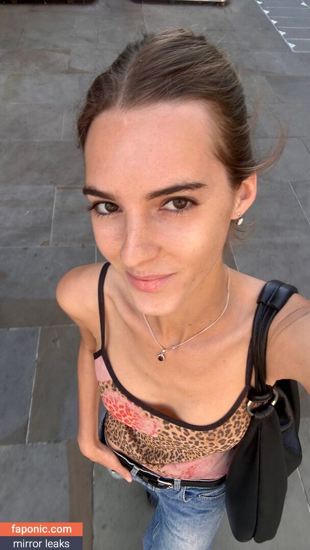 Emily Feld, emily.feld Nahé úniky OnlyFans Fotka #3734