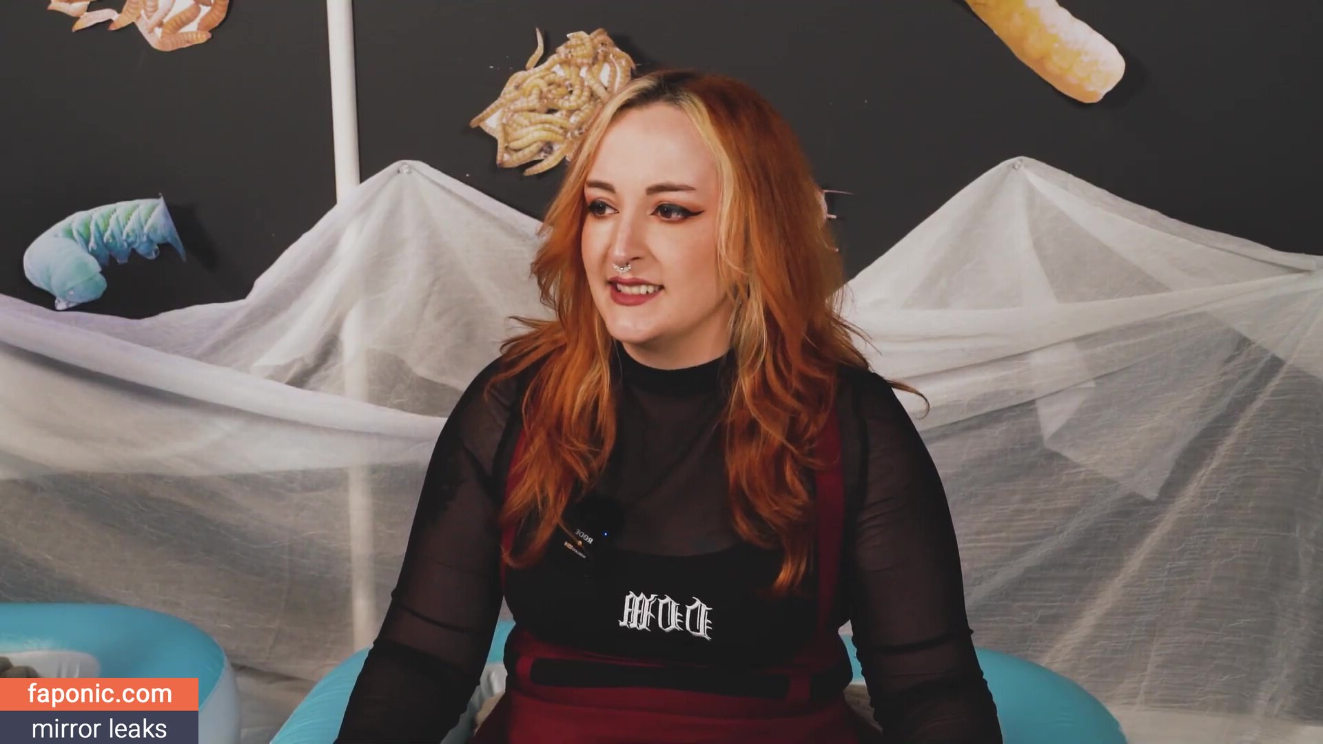 Girls Play, watchgirlsplay Nahé úniky OnlyFans Fotka #2