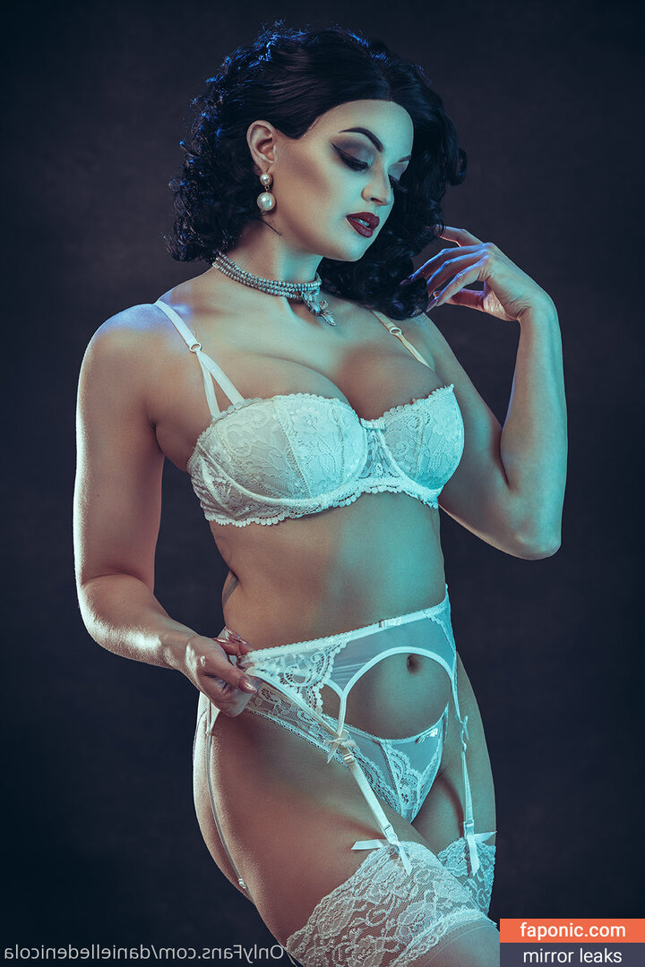 Danielle Denicola, danielledenicola, danielledenicolaofficial, danielledenicolavip, daniellednicola, https: Nahé úniky OnlyFans/Patreon Fotka #69