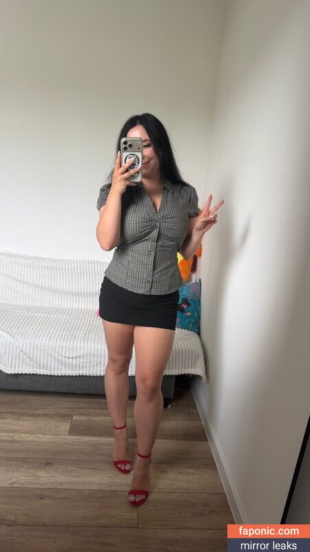 Miniloonaa, mini.loona Nahé úniky OnlyFans Fotka #161