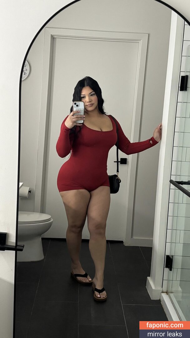 itsmadian, madianbaby, madianxm, madianxxxx Nahé úniky OnlyFans Fotka #17