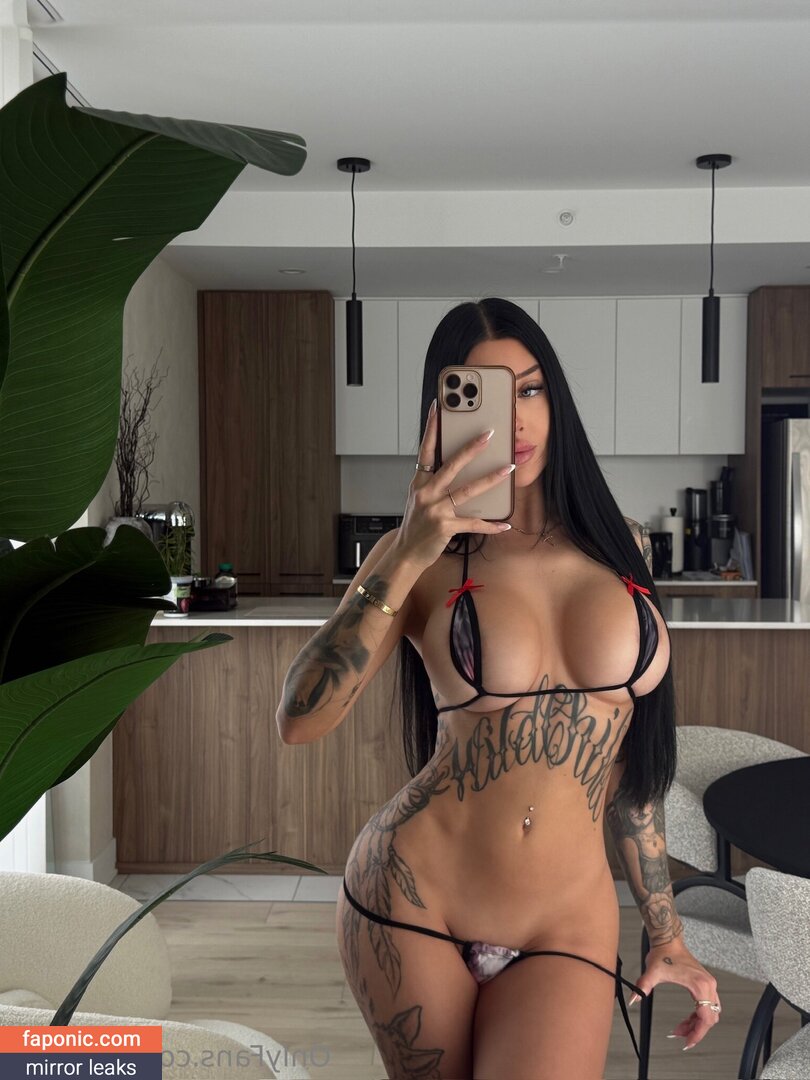 Valeriec Nahé úniky OnlyFans Fotka #2