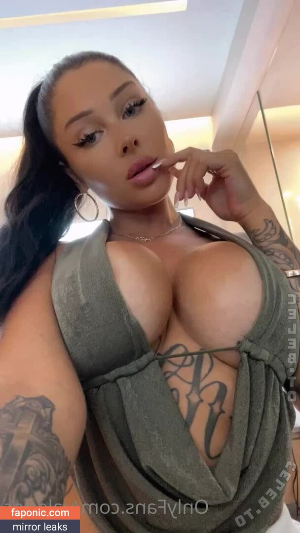 Valerie Cossette, https:, valerie.c_, valeriec, valeriecossett Nahé úniky OnlyFans Fotka #28