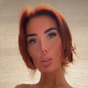 Amber May