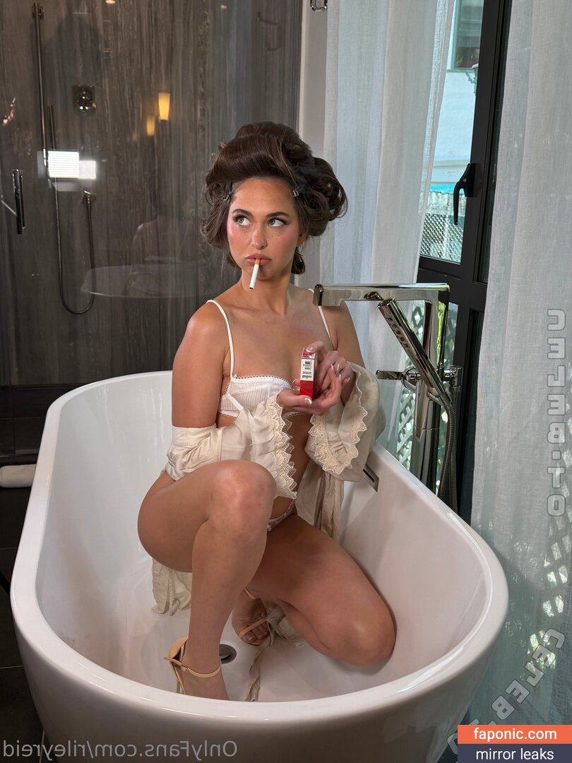 Riley Reid, RileyReidTikTok, hellorileyreid, rileyreidx3 Nahé úniky OnlyFans Fotka #2938