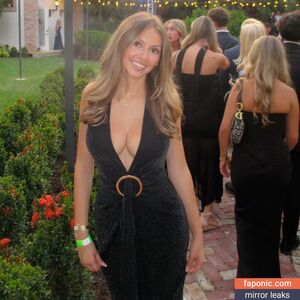 Mia Steele